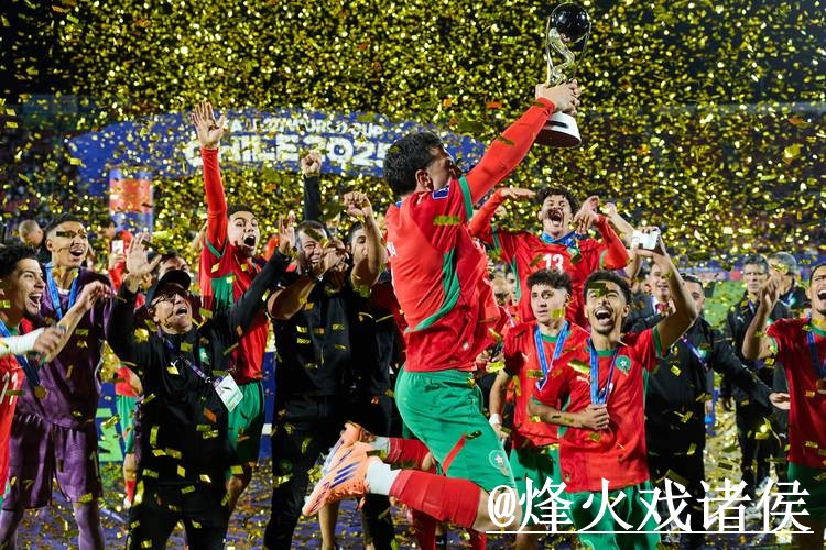 2026世界杯淘汰赛APP登录整理，版本选择和网页版对比说明